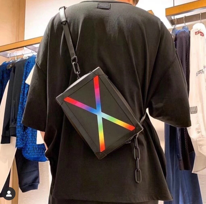 Louis Vuitton Taiga Leather Soft Trunk M30341