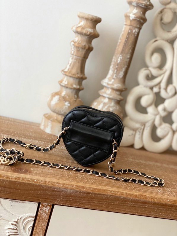 Chanel Lambskin Belt Bag Black AS81202
