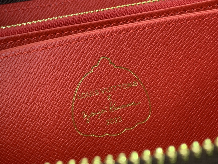 LV x YK Zippy Wallet M81864