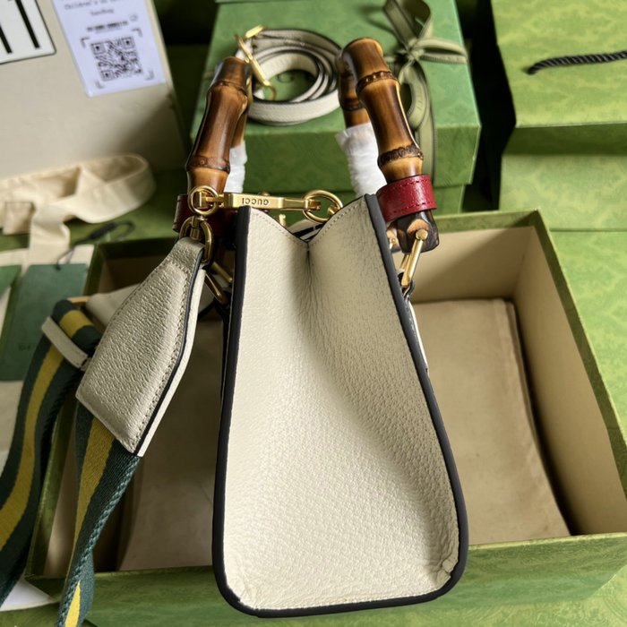 Gucci Diana Mini Tote Bag White 702732