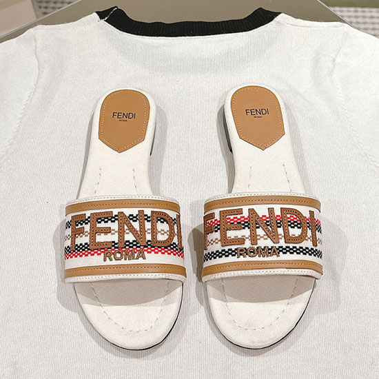 Fendi Sandals SFS60905