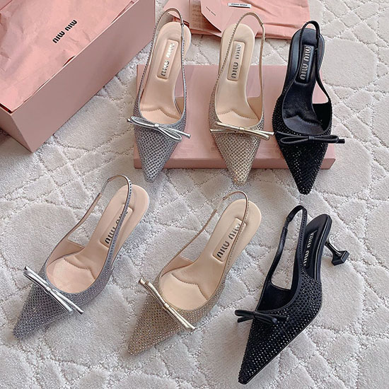 Miu Miu Pumps SMP60901
