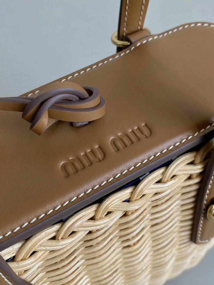 Miu Miu Wicker and leather handbag 5BA222