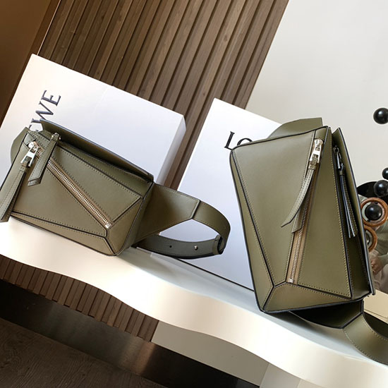 Loewe Puzzle Bumbag L8013 Green