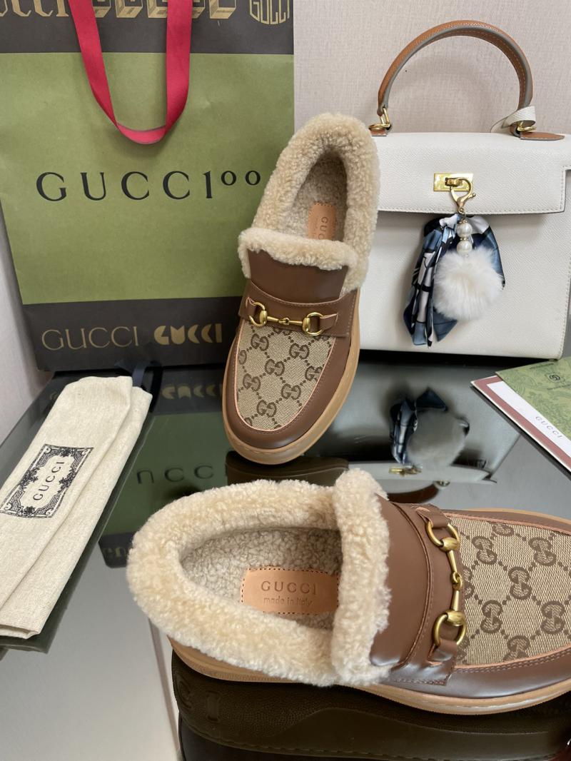 Gucci Wool Loafers SGL92503