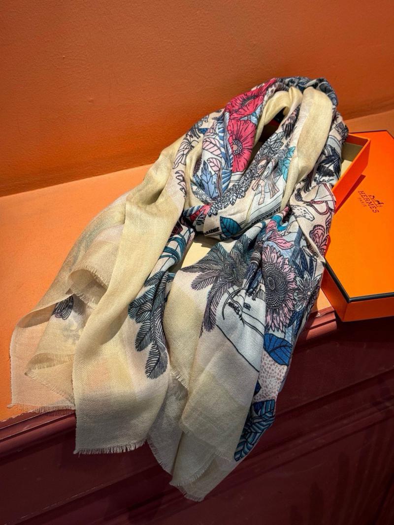 Hermes Scarf SHS92714