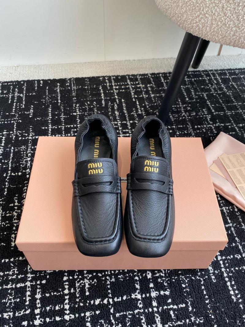 Miu Miu Loafers SML102801