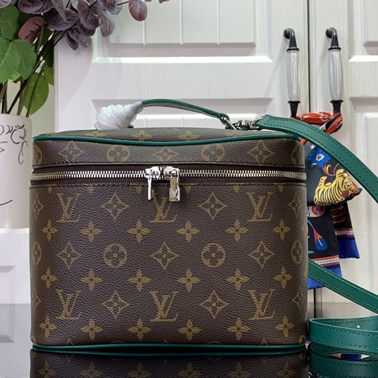 Louis Vuitton Nice BB M12667 Green