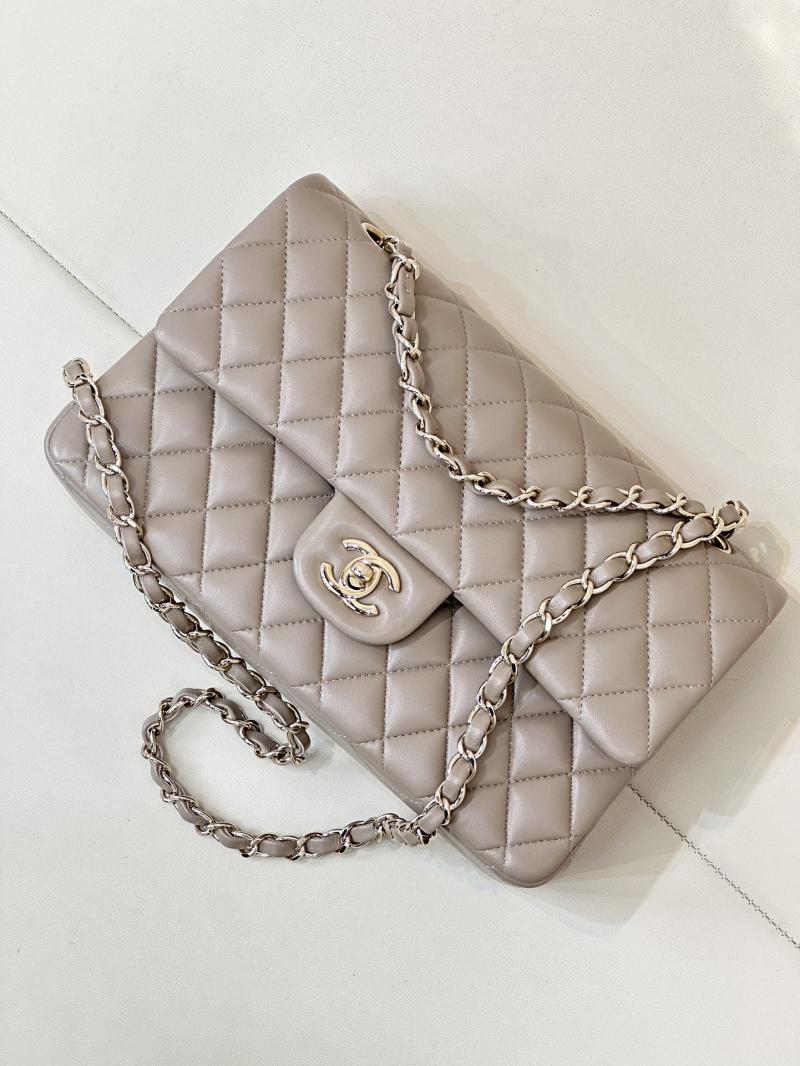 Medium Chanel Lambskin Flap Bag A01112 Light Grey