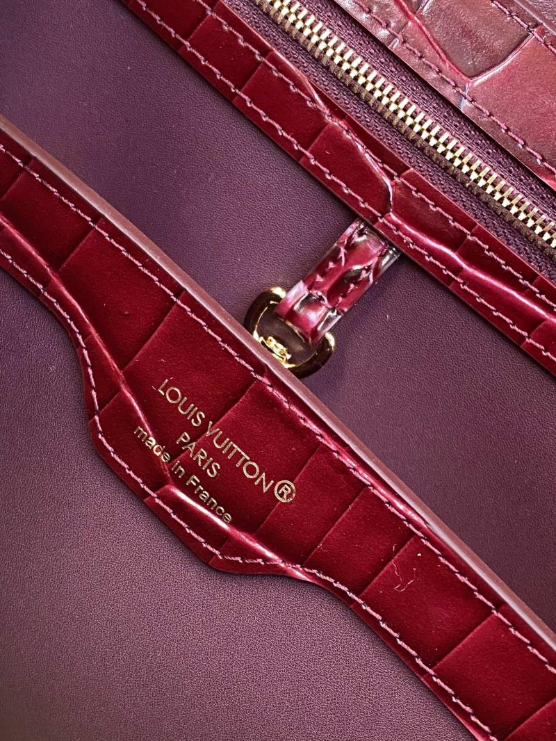 Louis Vuitton Capucines BB N86154 Burgundy
