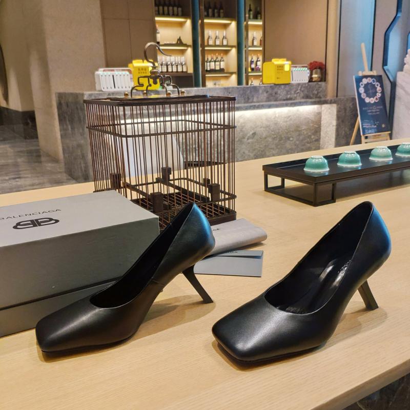 Balenciaga Pumps SCB30403