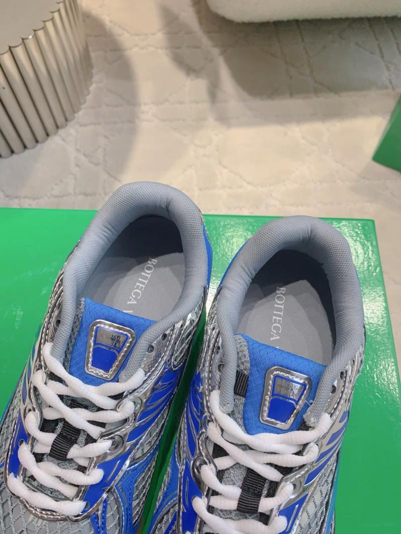 Bottega Veneta Unisex Sneakers SBVS31303