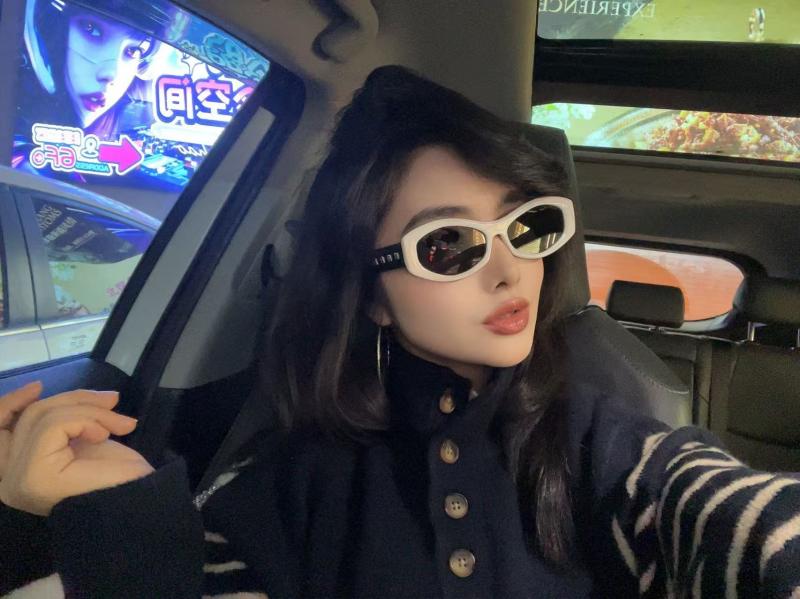 Chanel Sunglasses CH5029