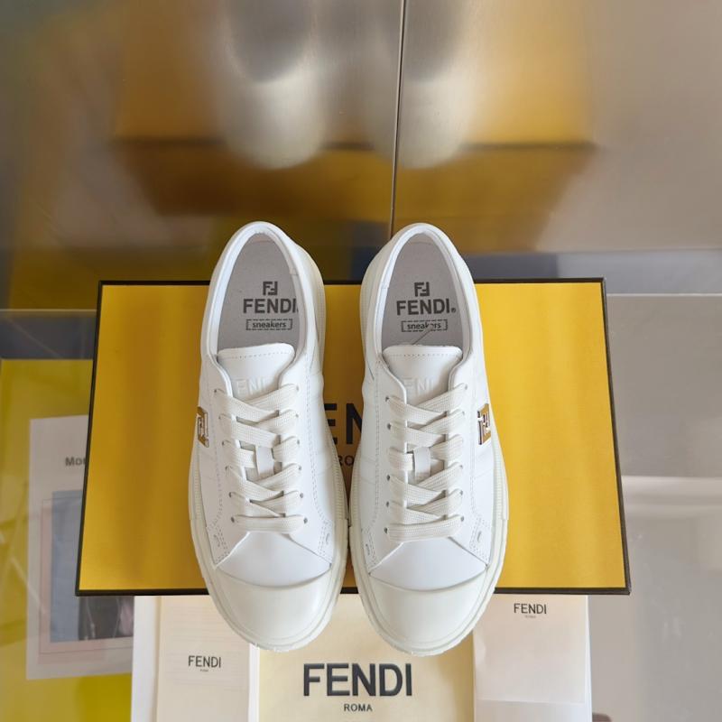 Fendi Unisex Sneakers SFS31402
