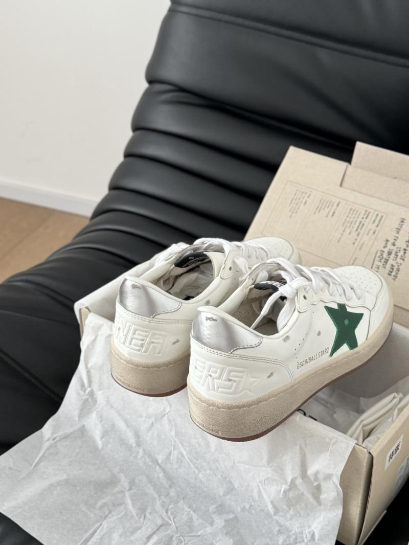Golden Goose Sneakers SGS22015