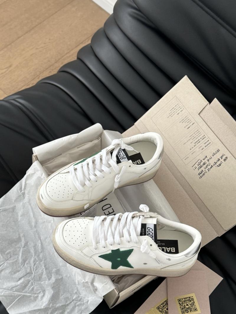 Golden Goose Sneakers SGS22015