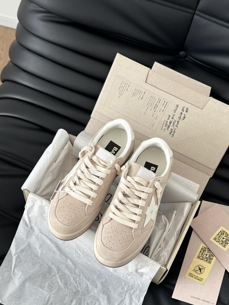 Golden Goose Sneakers SGS22017