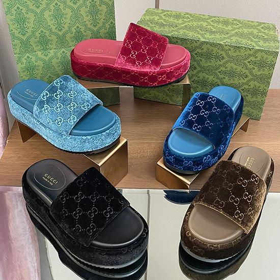 Gucci Sandals SGS22335