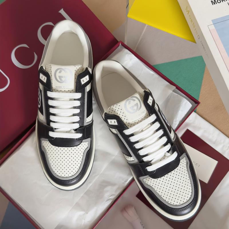 Gucci Unisex Sneakers SGS31401