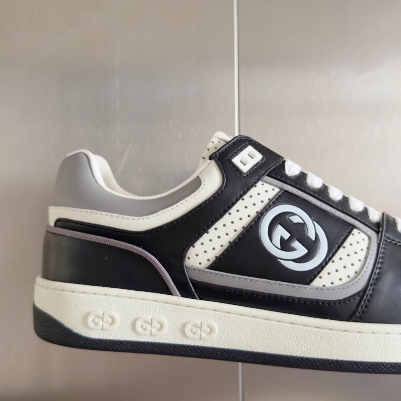 Gucci Unisex Sneakers SGS31401