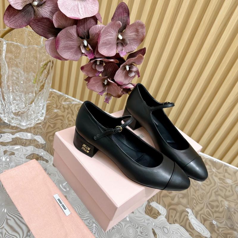 Miu Miu Pumps SMP30401