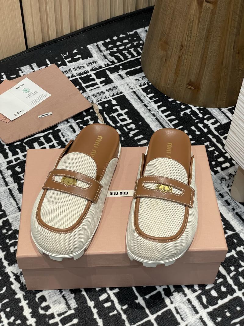 Miu Miu Slippers SMS30608