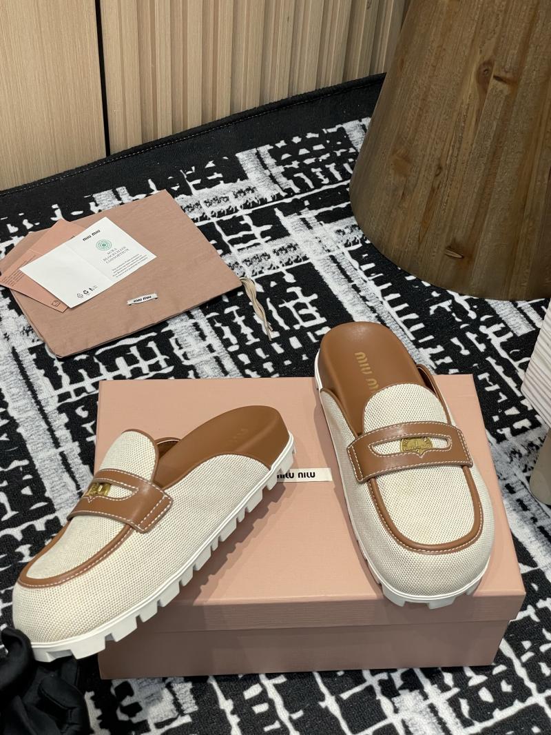 Miu Miu Slippers SMS30608