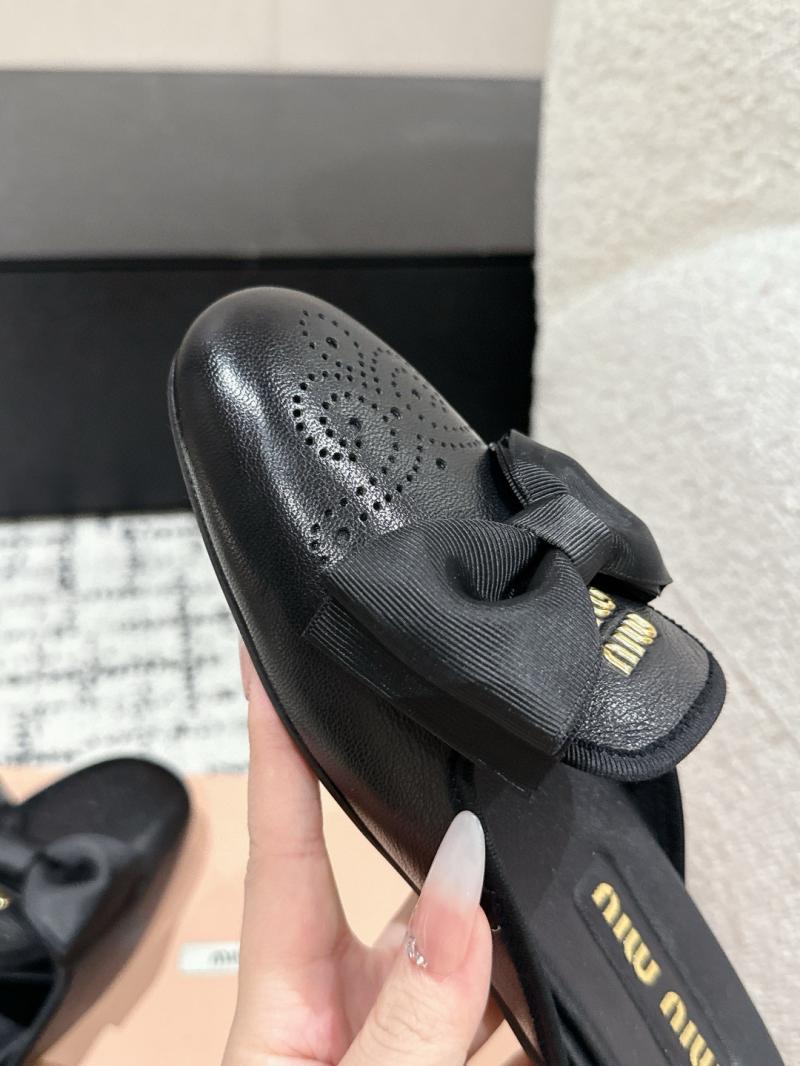 Miu Miu Slippers SMS30801