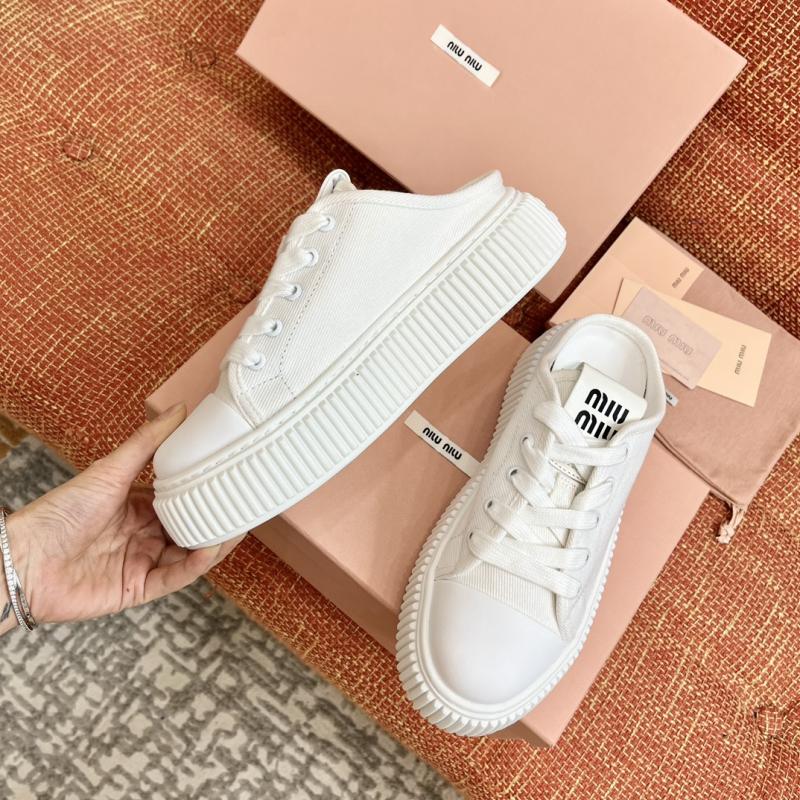Miu Miu Slippers SMS30804