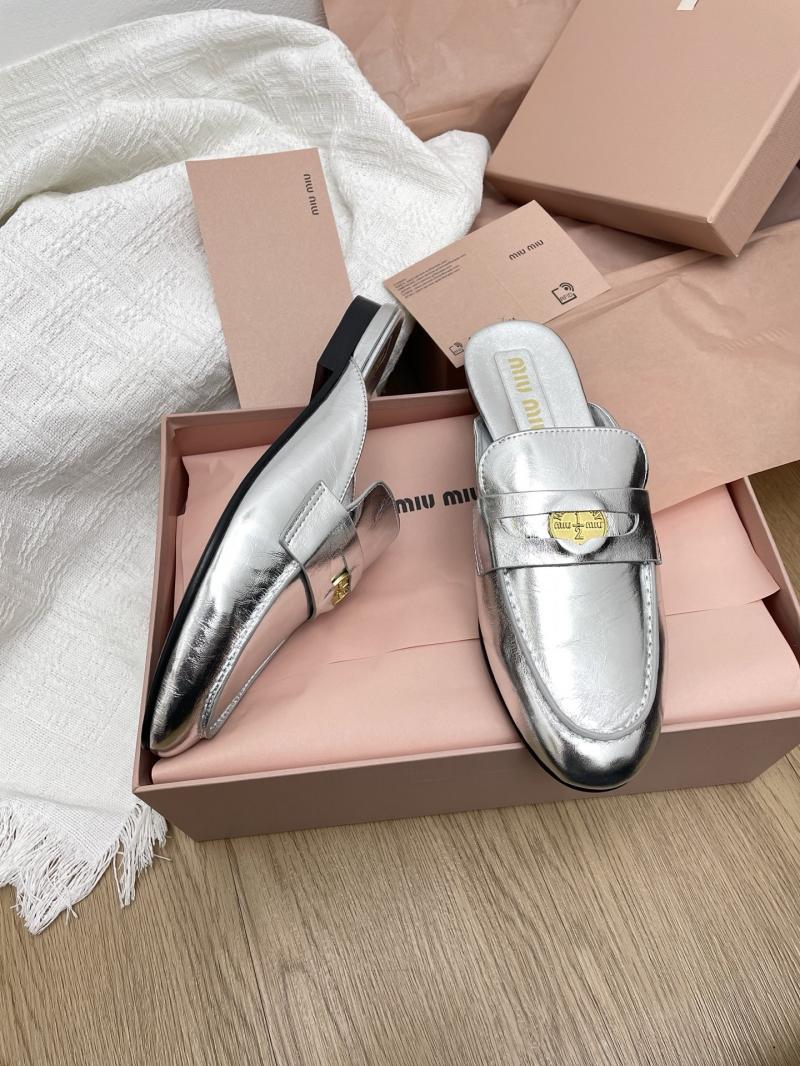 Miu Miu Slippers SMS31401