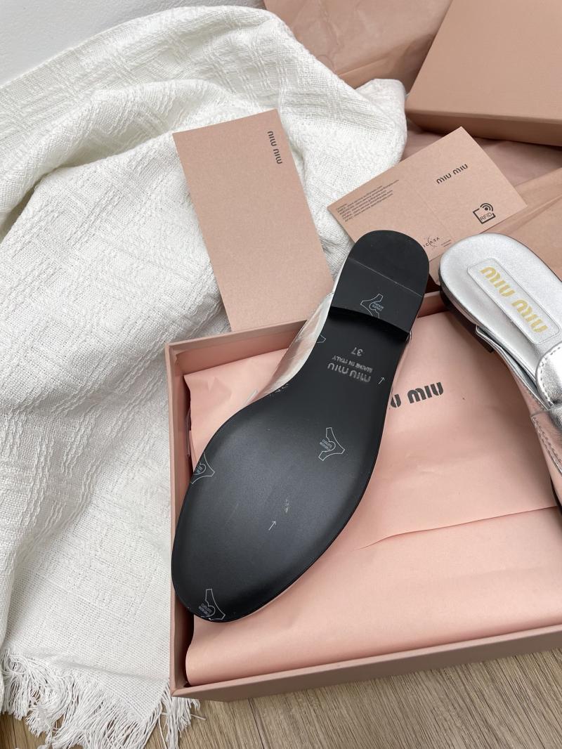 Miu Miu Slippers SMS31401