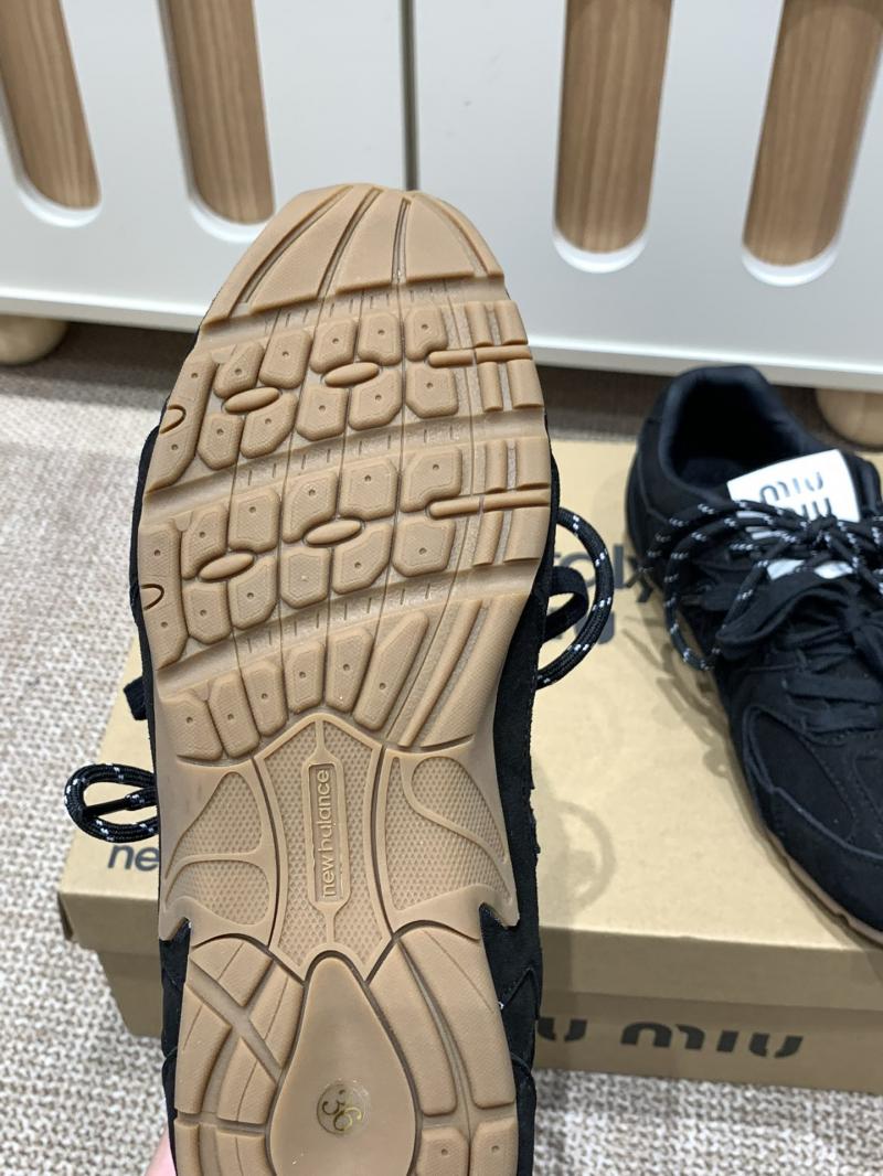 Miu Miu Sneakers SMS30810