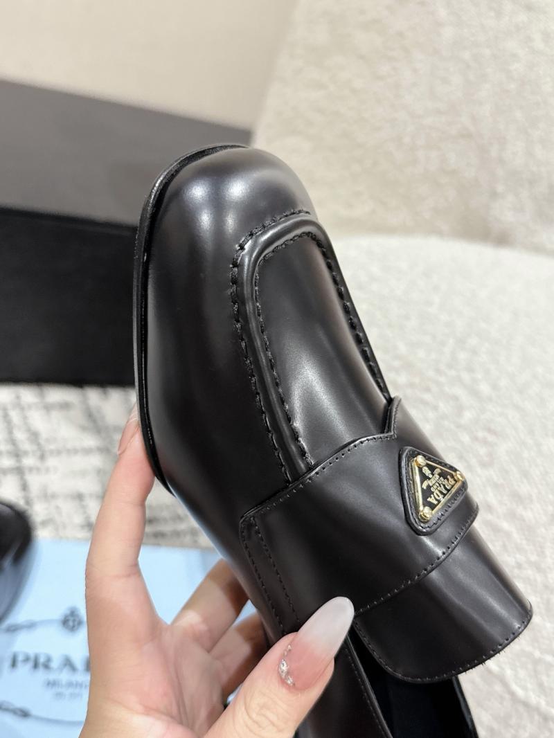 Prada Loafers SPL30702