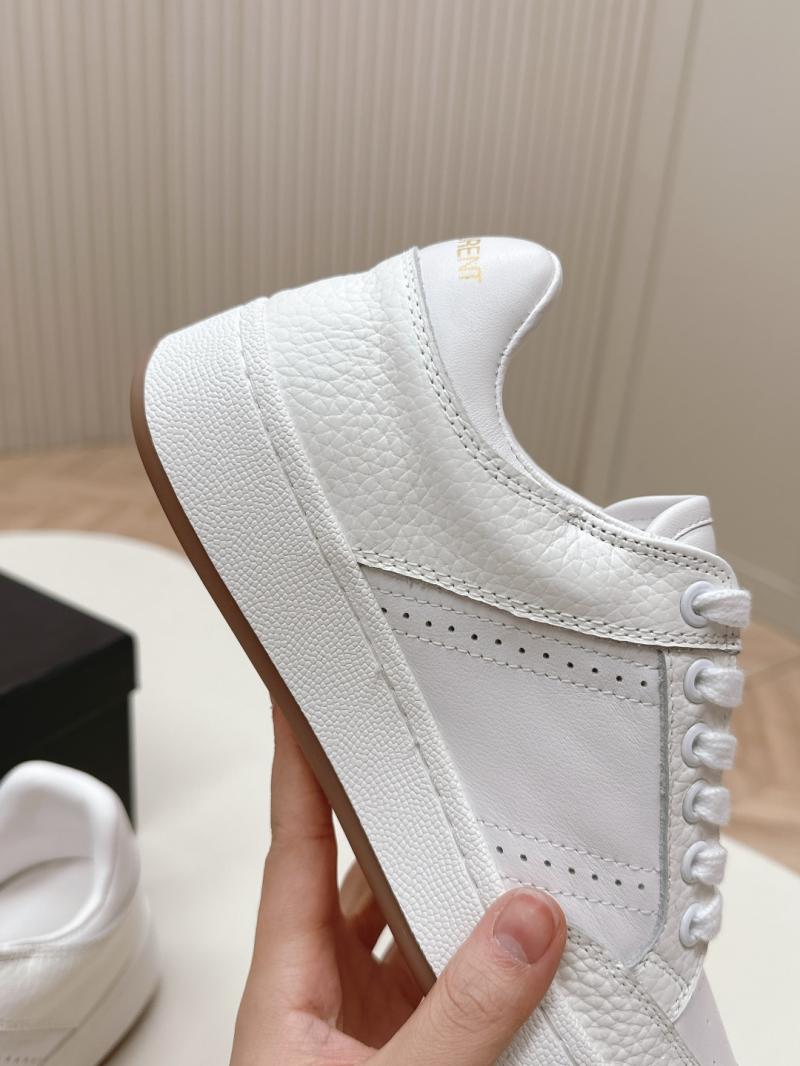 Saint Laurent Sneakers SSS22302