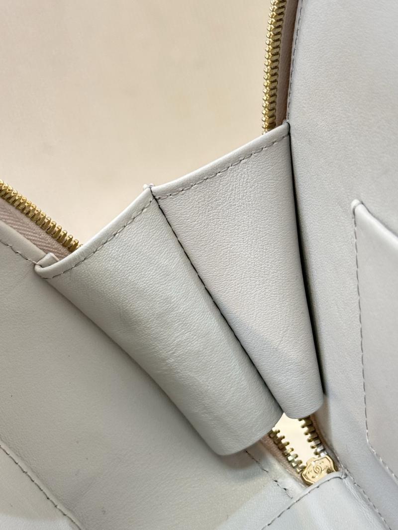 Chanel Grained Calfskin Top Handle Bag Grey AS4438