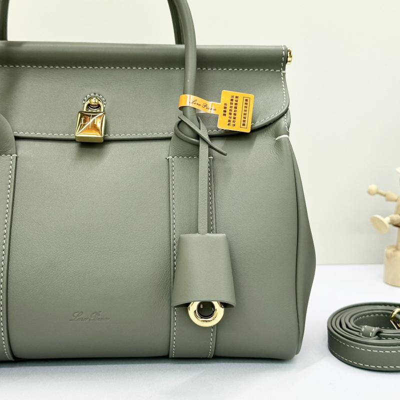 Loro Piana Loom bag L25 Green FAO2130