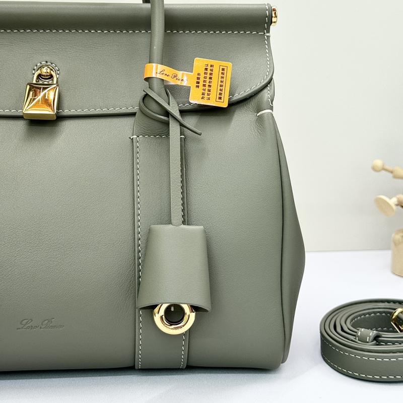 Loro Piana Loom bag L25 Green FAO2130