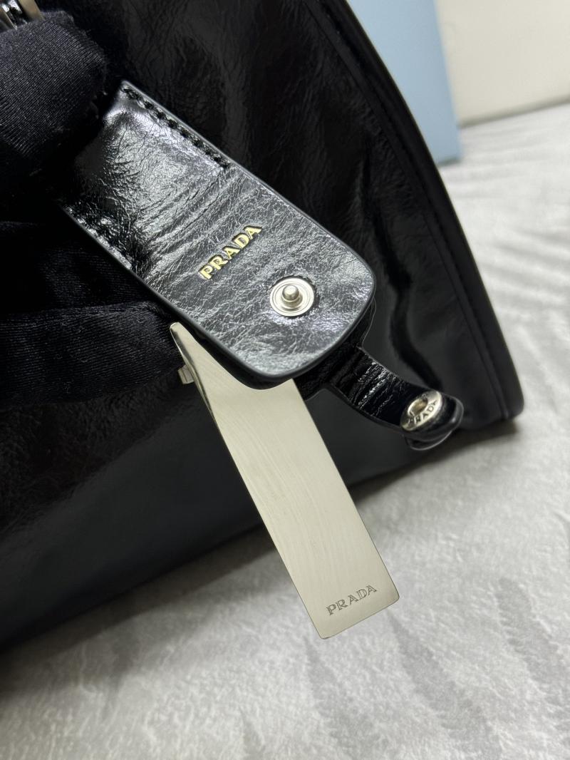 Prada Large leather tote bag Black 1BG570