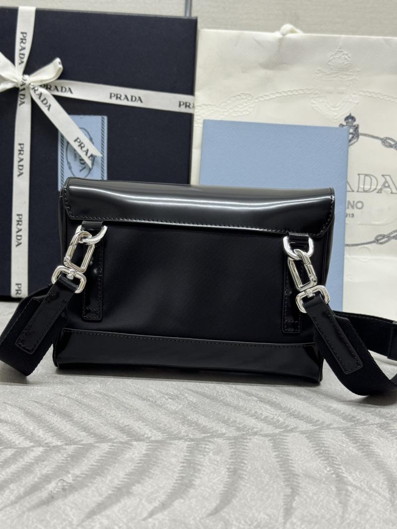 Prada Messenger Bag 2VD044