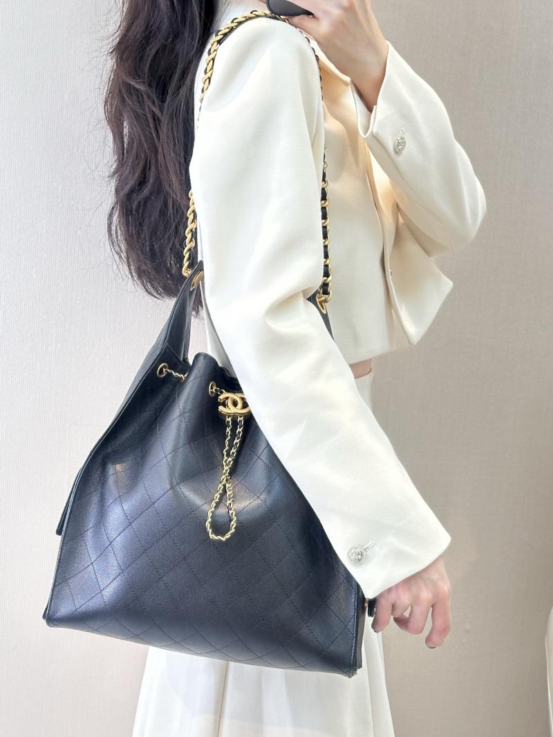 Chanel Grained Calfskin 25 Medium Handbag Black AS5311