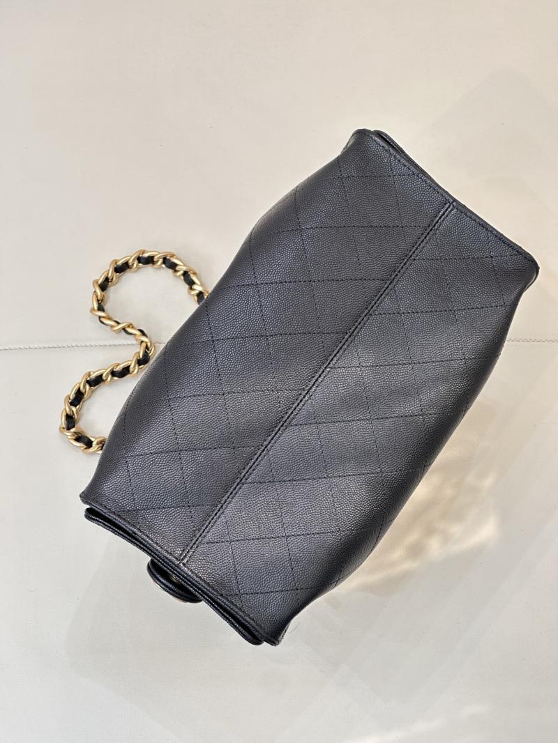 Chanel Grained Calfskin 25 Small Handbag Black AS5293