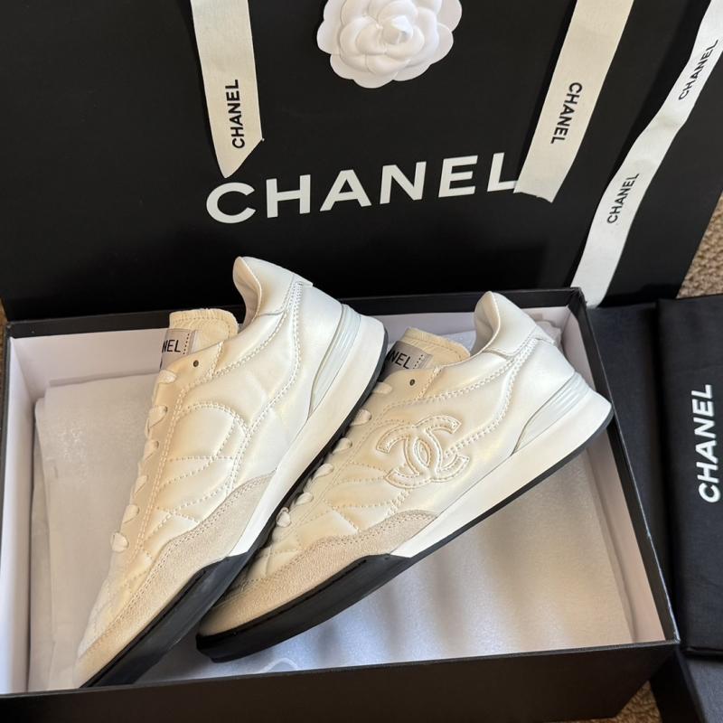 Chanel Sneakers SCS32203