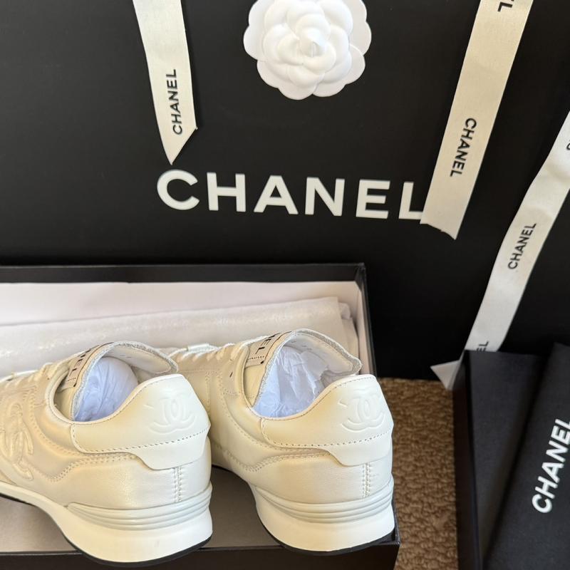 Chanel Sneakers SCS32203