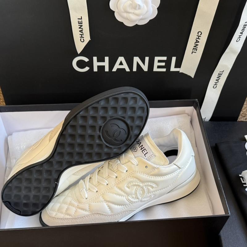 Chanel Sneakers SCS32203