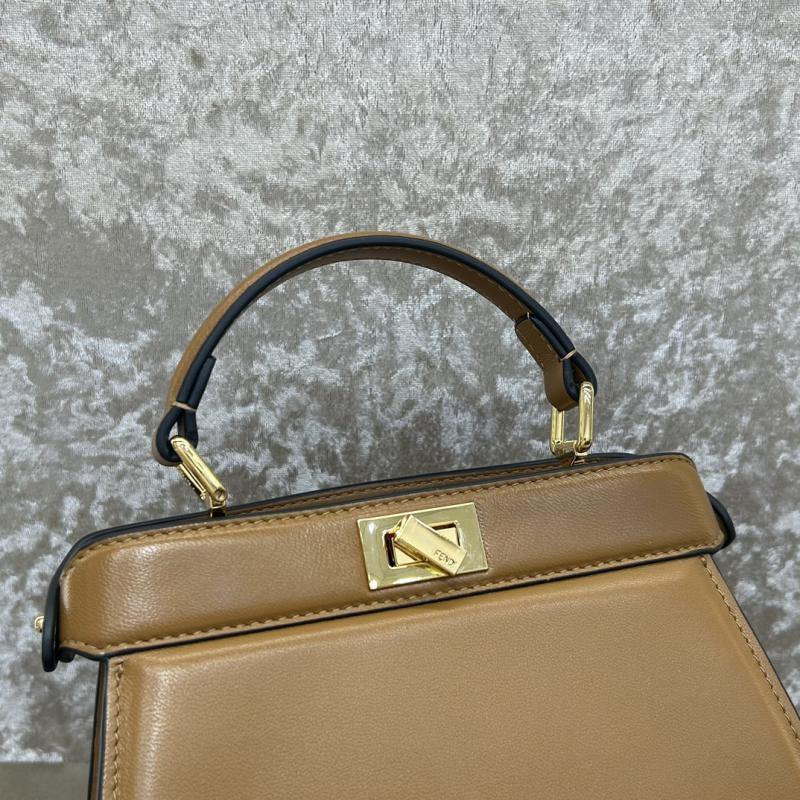Fendi Peekaboo ISeeU Petite Camel F7011