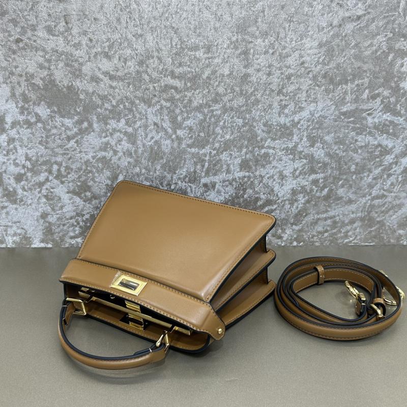 Fendi Peekaboo ISeeU Petite Camel F7011