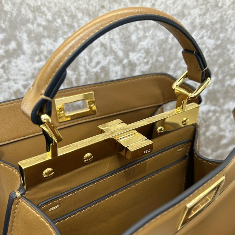Fendi Peekaboo ISeeU Petite Camel F7011