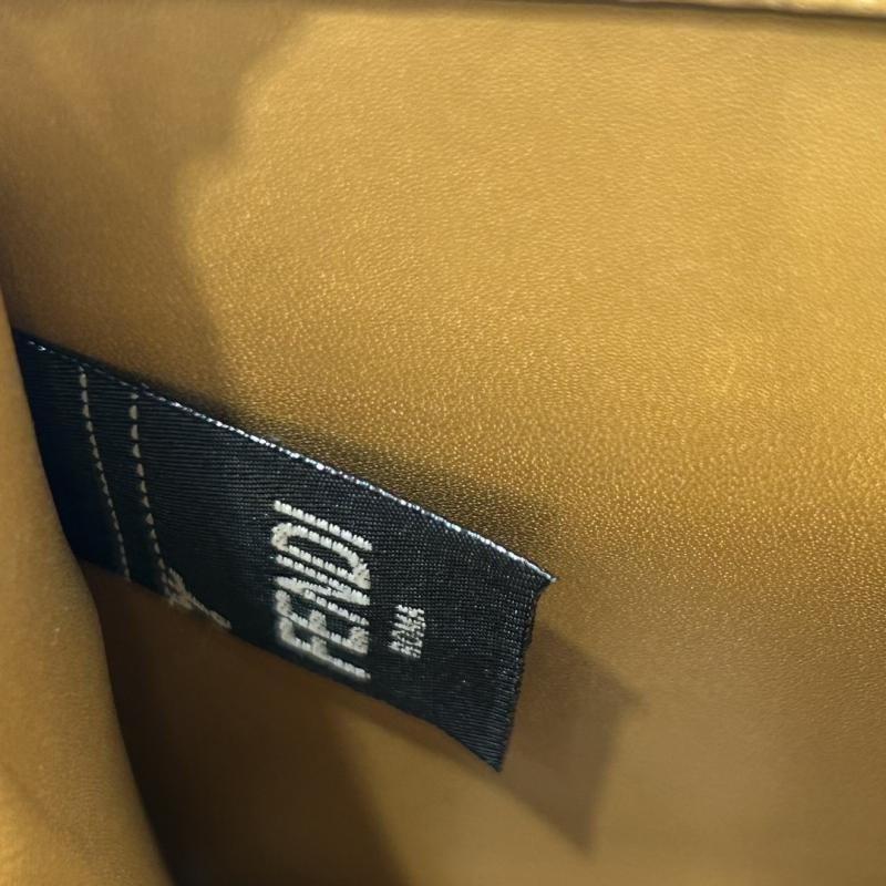 Fendi Peekaboo ISeeU Petite Camel F7011