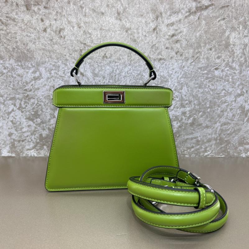Fendi Peekaboo ISeeU Petite Green F7011