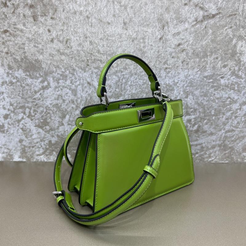 Fendi Peekaboo ISeeU Petite Green F7011